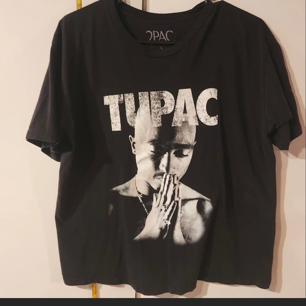 Black Tupac Graphic Tee - Picture 1 of 4